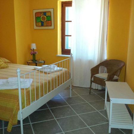 B&B Pietre Antiche Vezzi Portio Extérieur photo