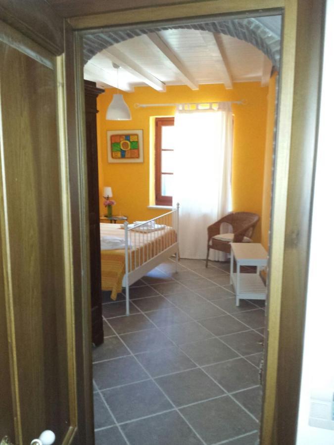 B&B Pietre Antiche Vezzi Portio Extérieur photo